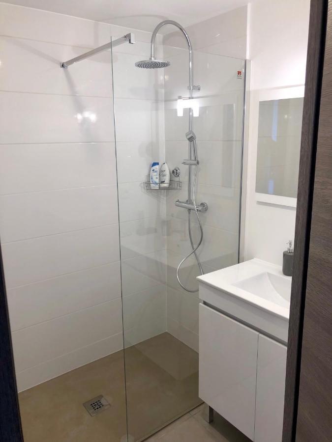 Appartement Neuf, Piscine, Terrasse, Vue Mer. Cannes Bagian luar foto